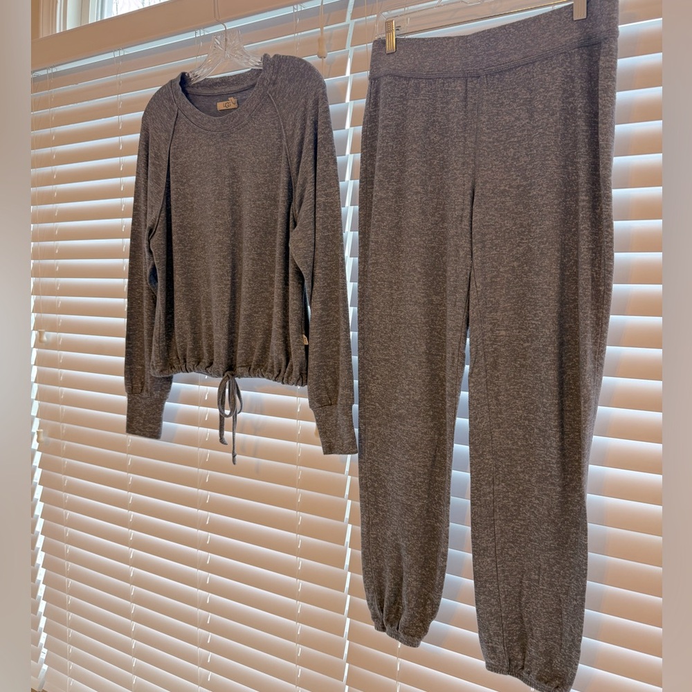 UGG Cozy Blue Lounge Set. Medium